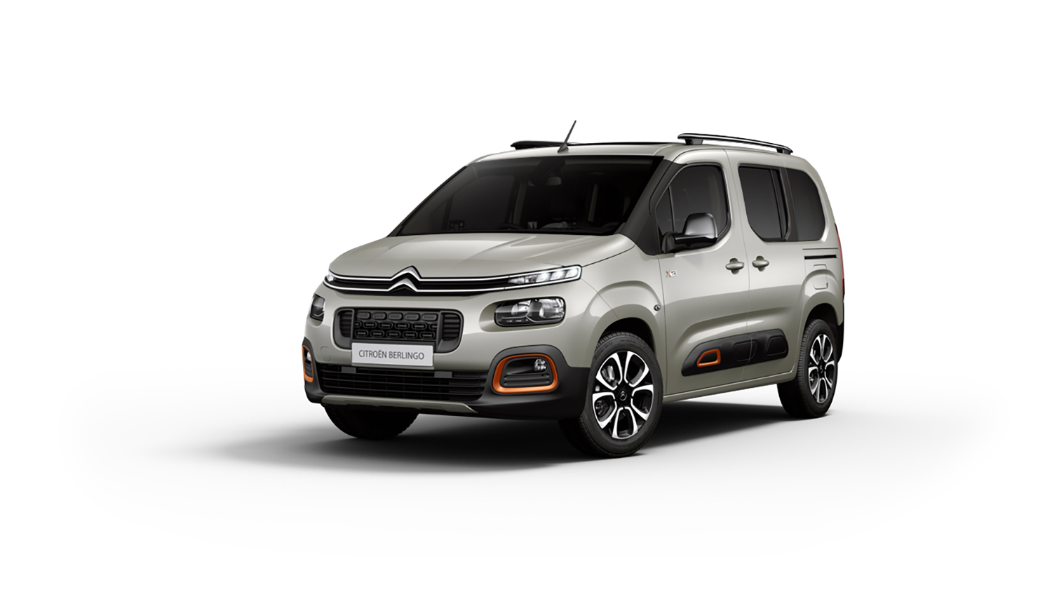 20220228-CITROEN-CarsideTarp-v2-06