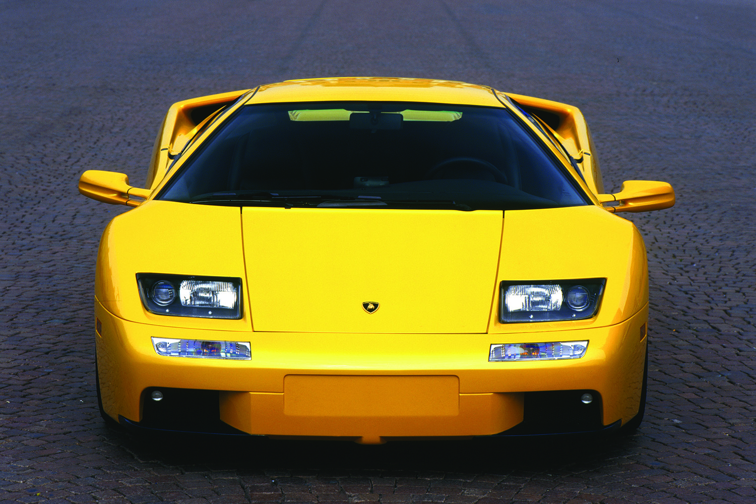ランボルギーニの1990年代を支えた「ディアブロ」