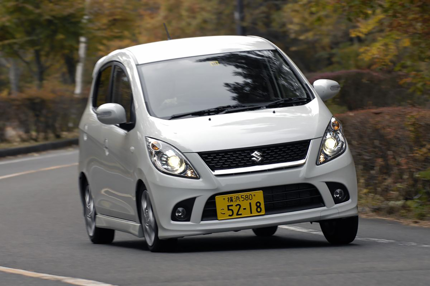 オシャレが１周回って事故車みたいな見た目に トールボディなのに２人乗り メーカー入魂の軽３台が個性的すぎて笑う 写真5 Goo 自動車