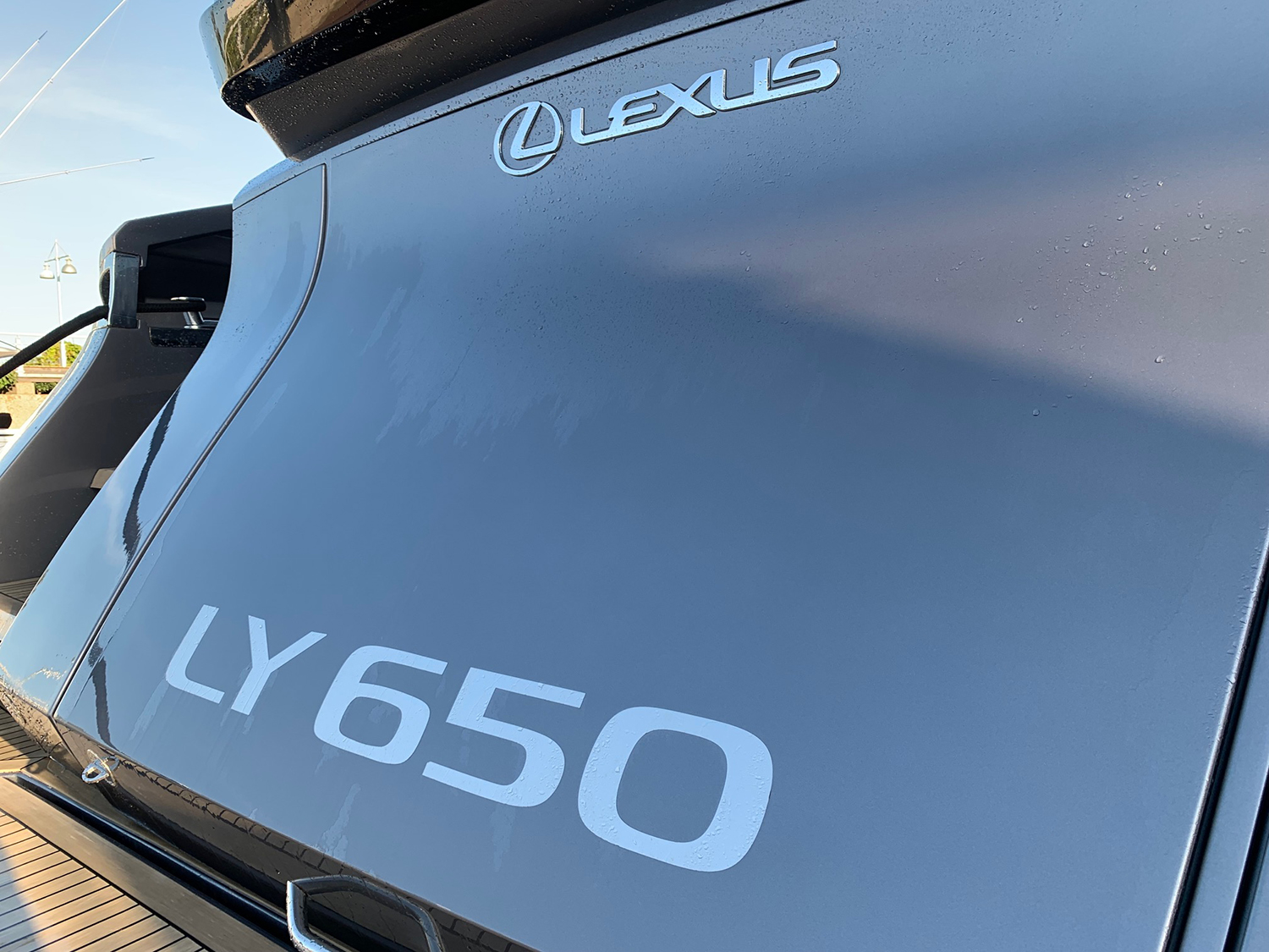 レクサス製クルーザーLY650試乗記