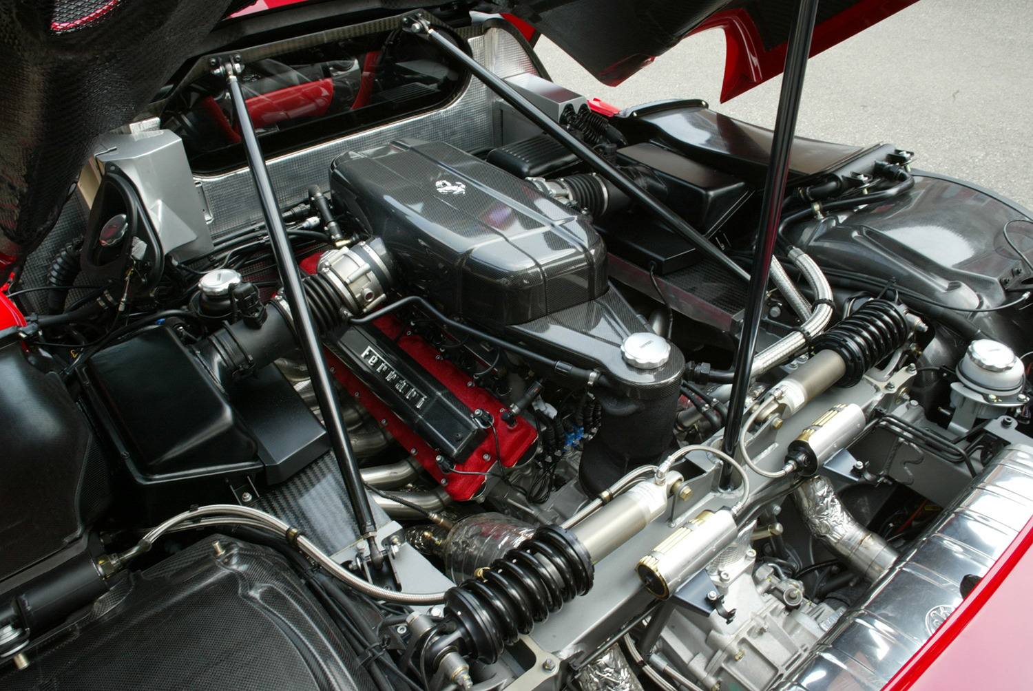 エンツォ・フェラーリのエンジン