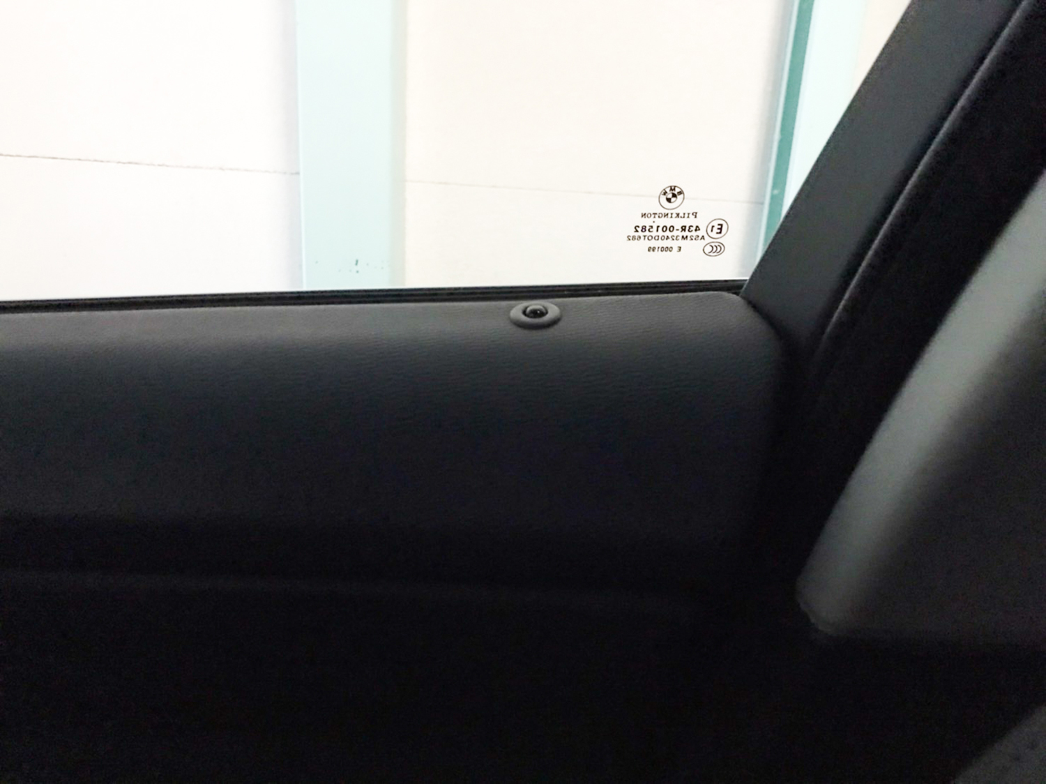 ドアロックピンが消えたわけ