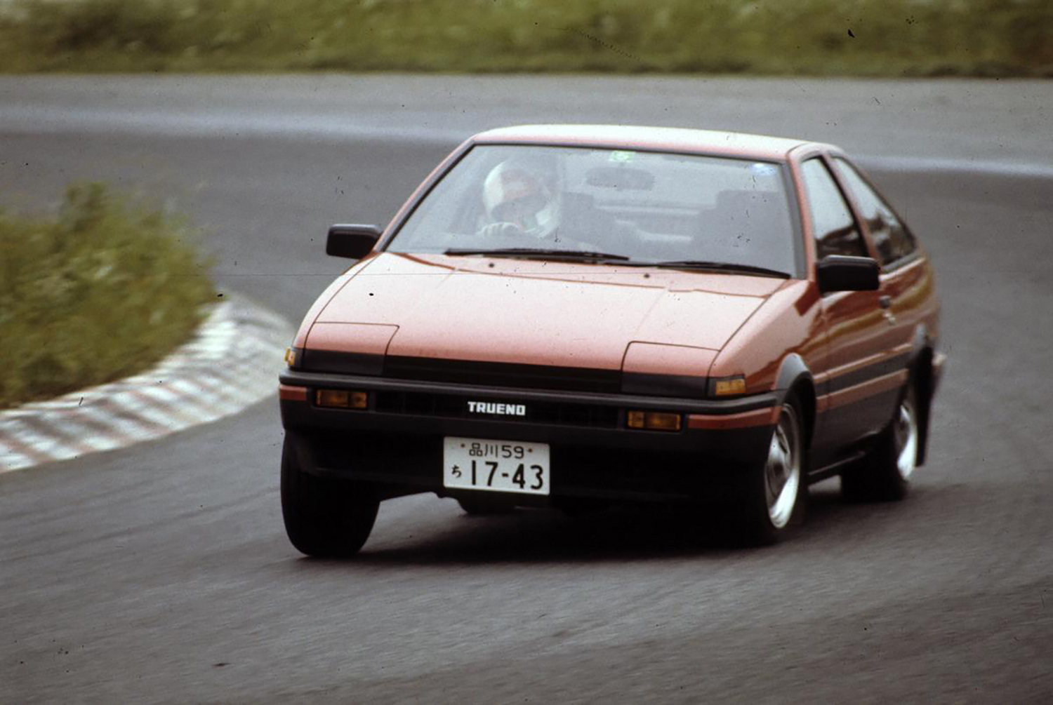 トヨタ・スプリンタートレノ（AE86）の走り 〜 画像9