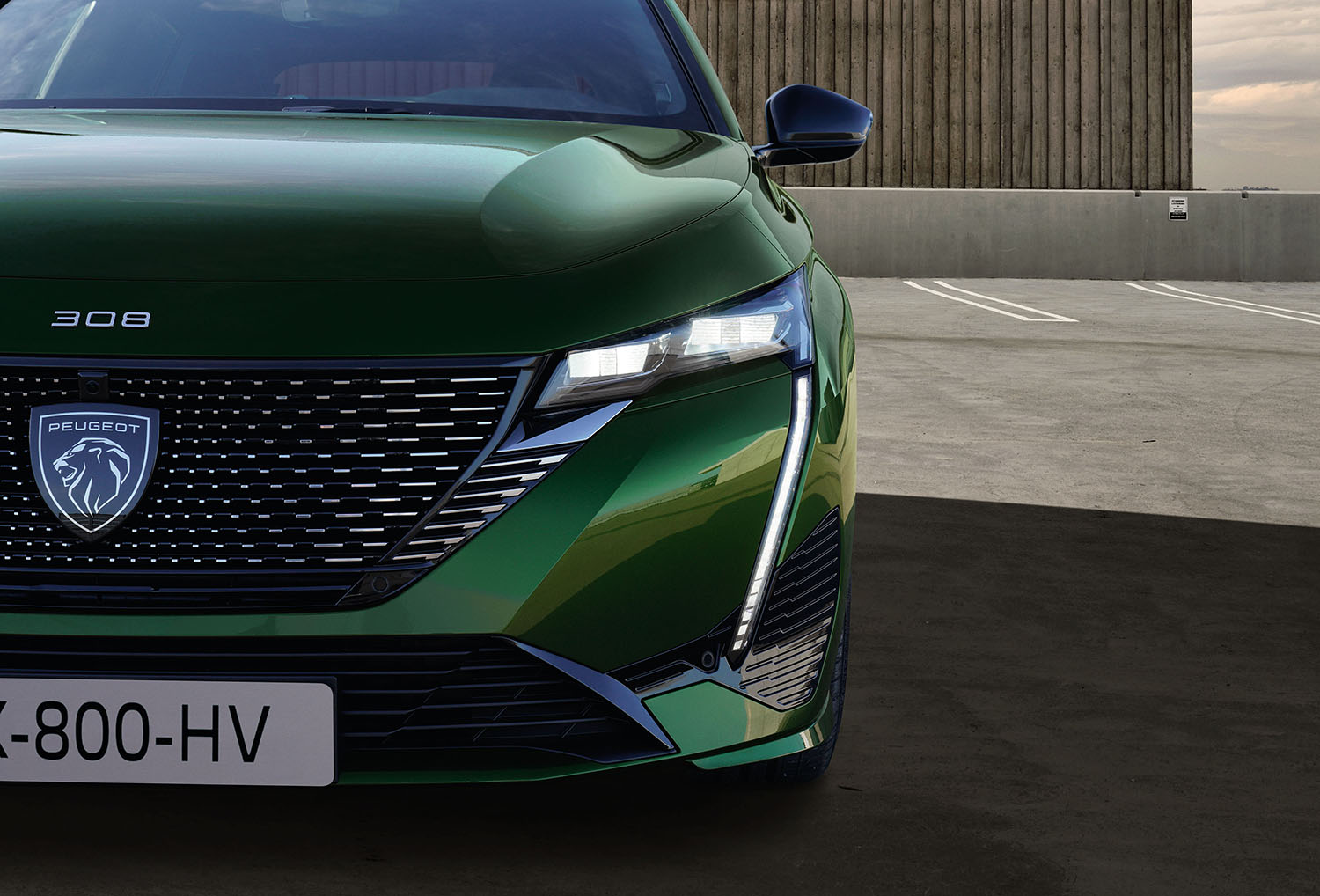 PEUGEOT_308PHEV_2021_253_FR