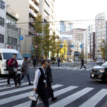 【画像】日本の道は「歩行者」にとって危険な場所も多い！　ドライバーの努力だけじゃどうにもならない交通事故の現実 〜 画像3