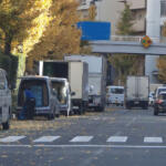 【画像】日本の道は「歩行者」にとって危険な場所も多い！　ドライバーの努力だけじゃどうにもならない交通事故の現実 〜 画像2