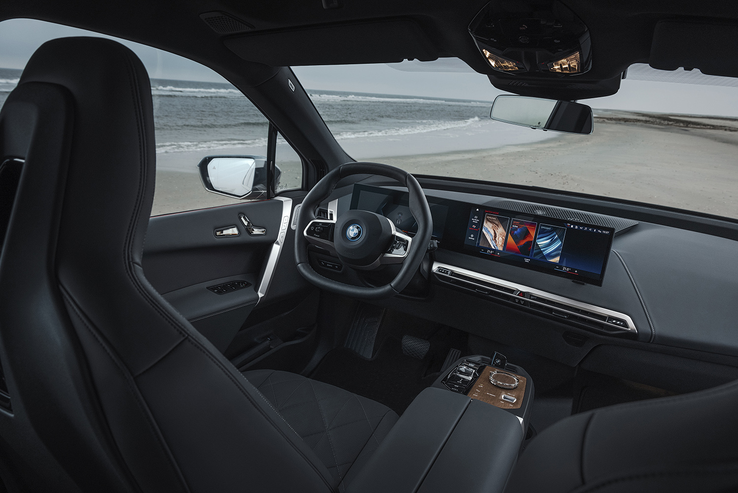 「BMW iX」のラインアップに『BMW iX M60』を追加し販売を開始 〜 画像16