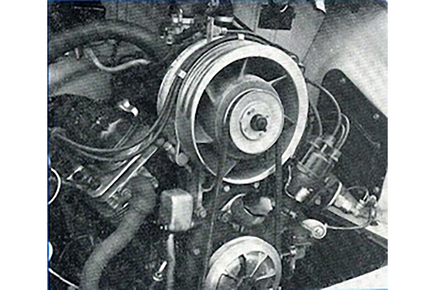 ZAZ965のエンジン 〜 画像1