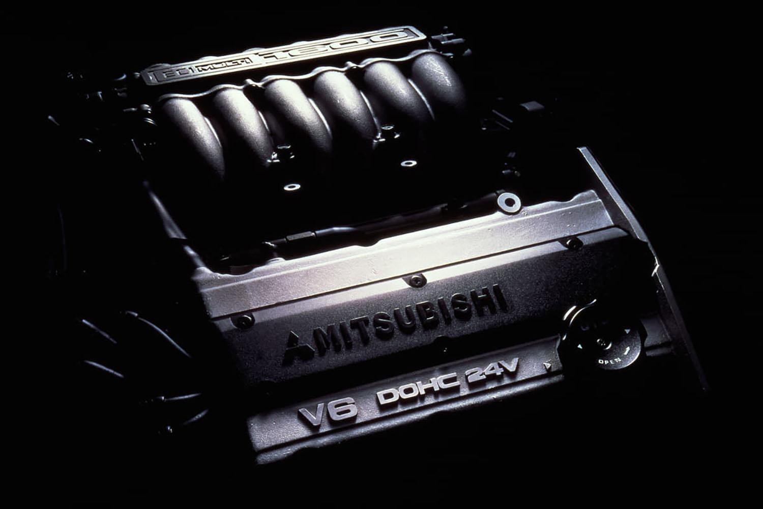 三菱の1.6リッターV6エンジン