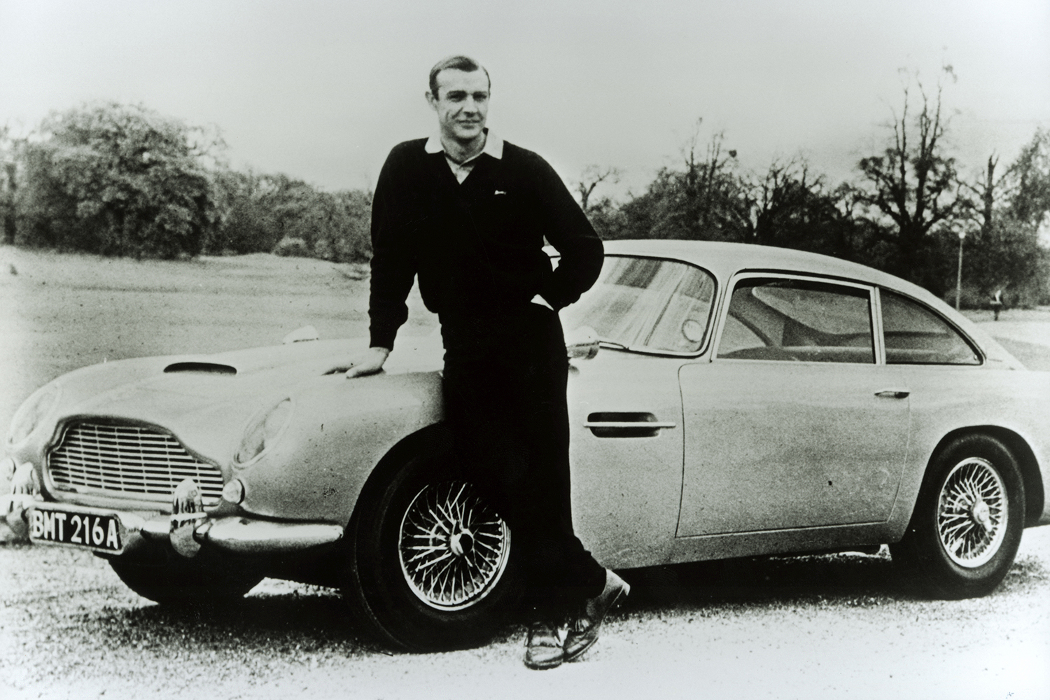 Sean_Connery_with_the_DB5_Credited_to_Aston_Martin (1) 〜 画像15