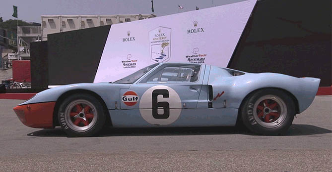 1968−1969年のル・マン24時間レースを制覇したフォードGTのサイドビュー 〜 画像24