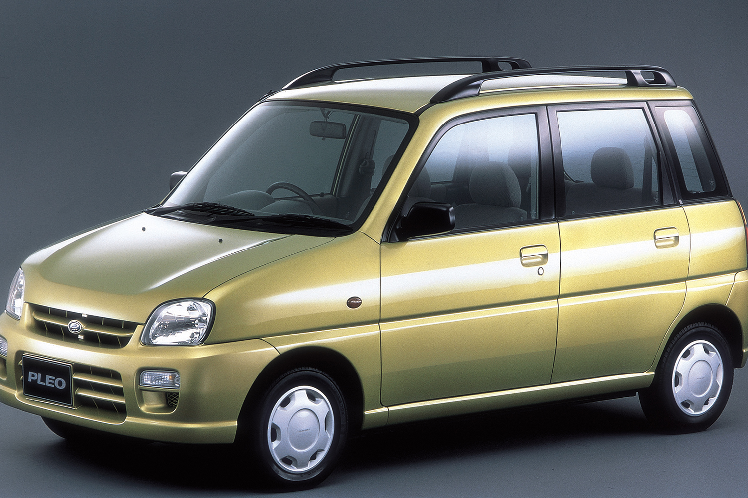 スバル・プレオの歴史を振り返る！ ライバルも紹介 | 自動車情報 