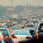 アメリカ各地で経験のない「大渋滞」に遭遇！　原因の道路工事は「景気対策」だけじゃない可能性