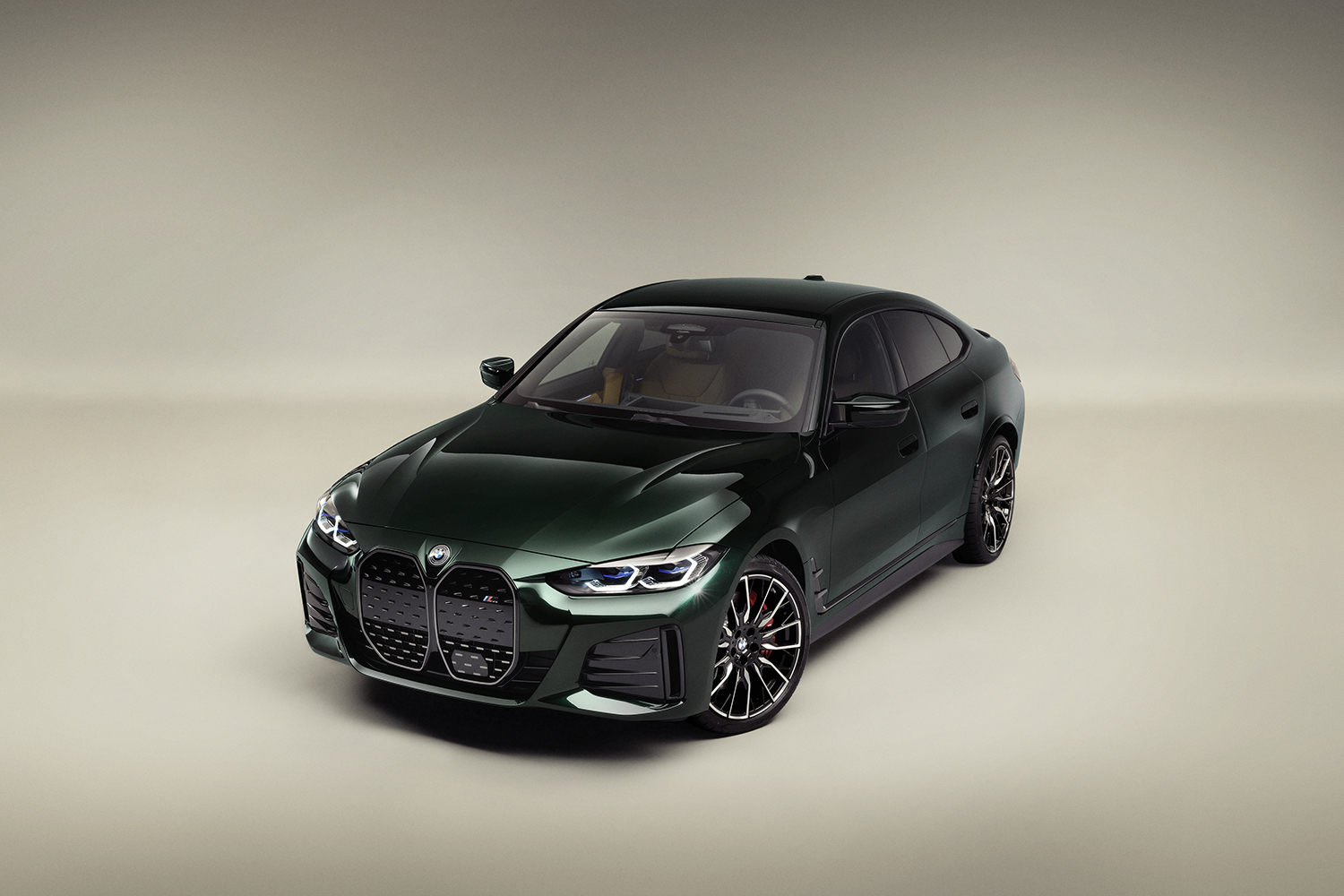BMW i4 M50 by Kithを発表