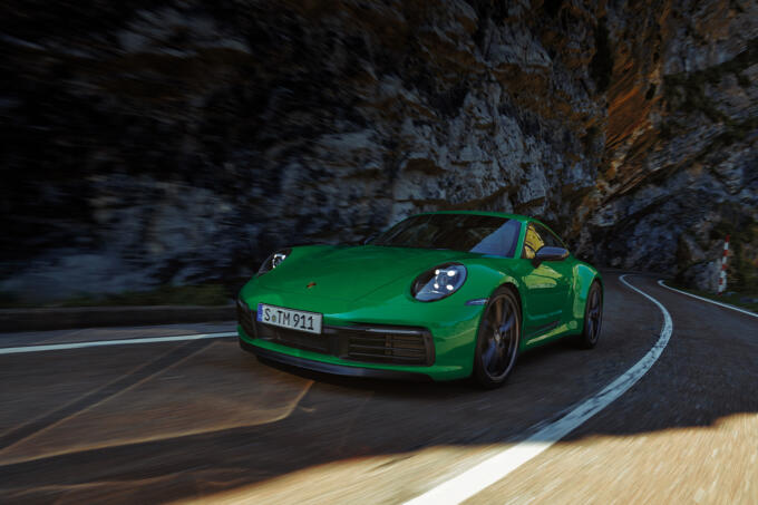 ７速MTと軽量化によってピュアなドライビングが楽しめる！　ポルシェ 911カレラTが992型にも登場