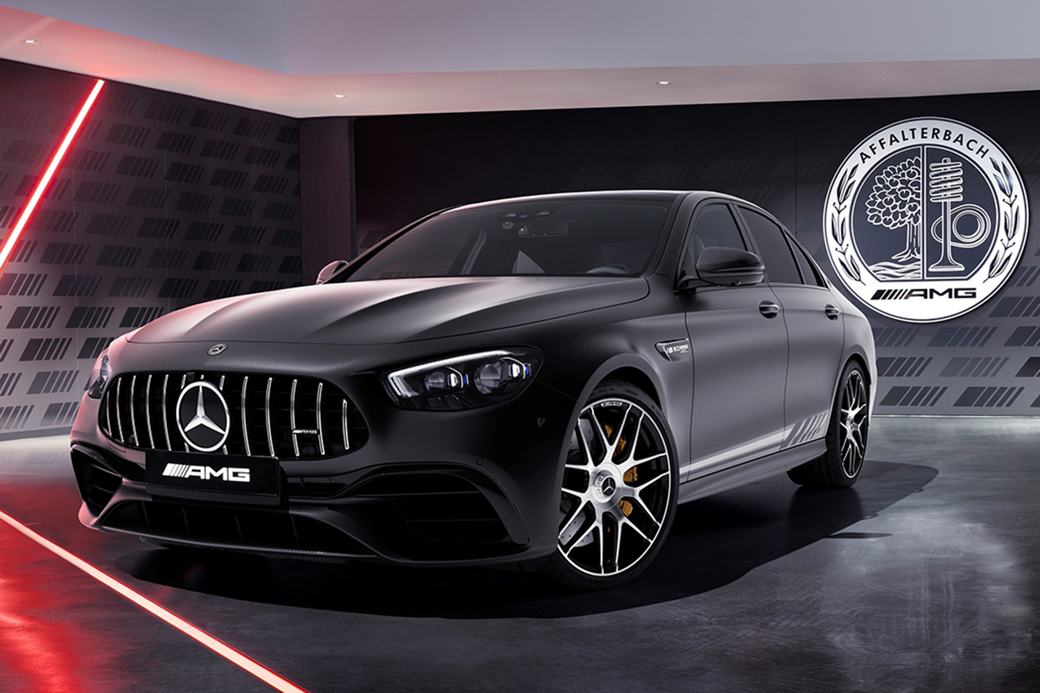 MB-AMG-63リペアーエンジン制作-AMGサービスセンター 静的