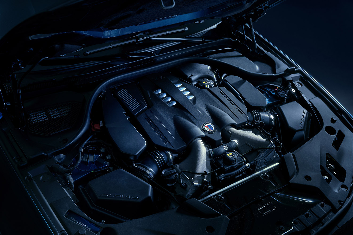 BMW ALPINA B5 GT エンジン