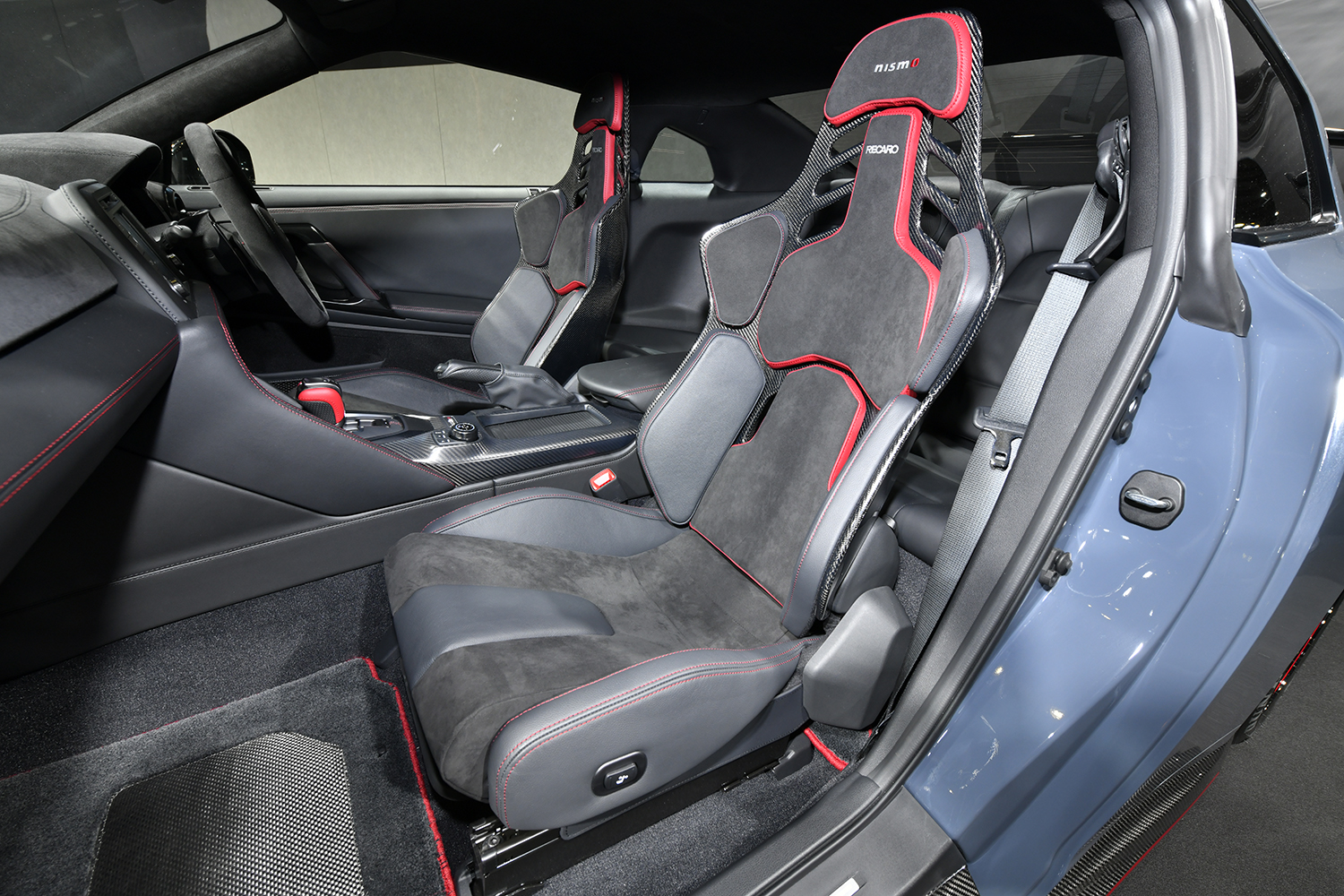 2024年モデル日産GT-Rニスモのシート