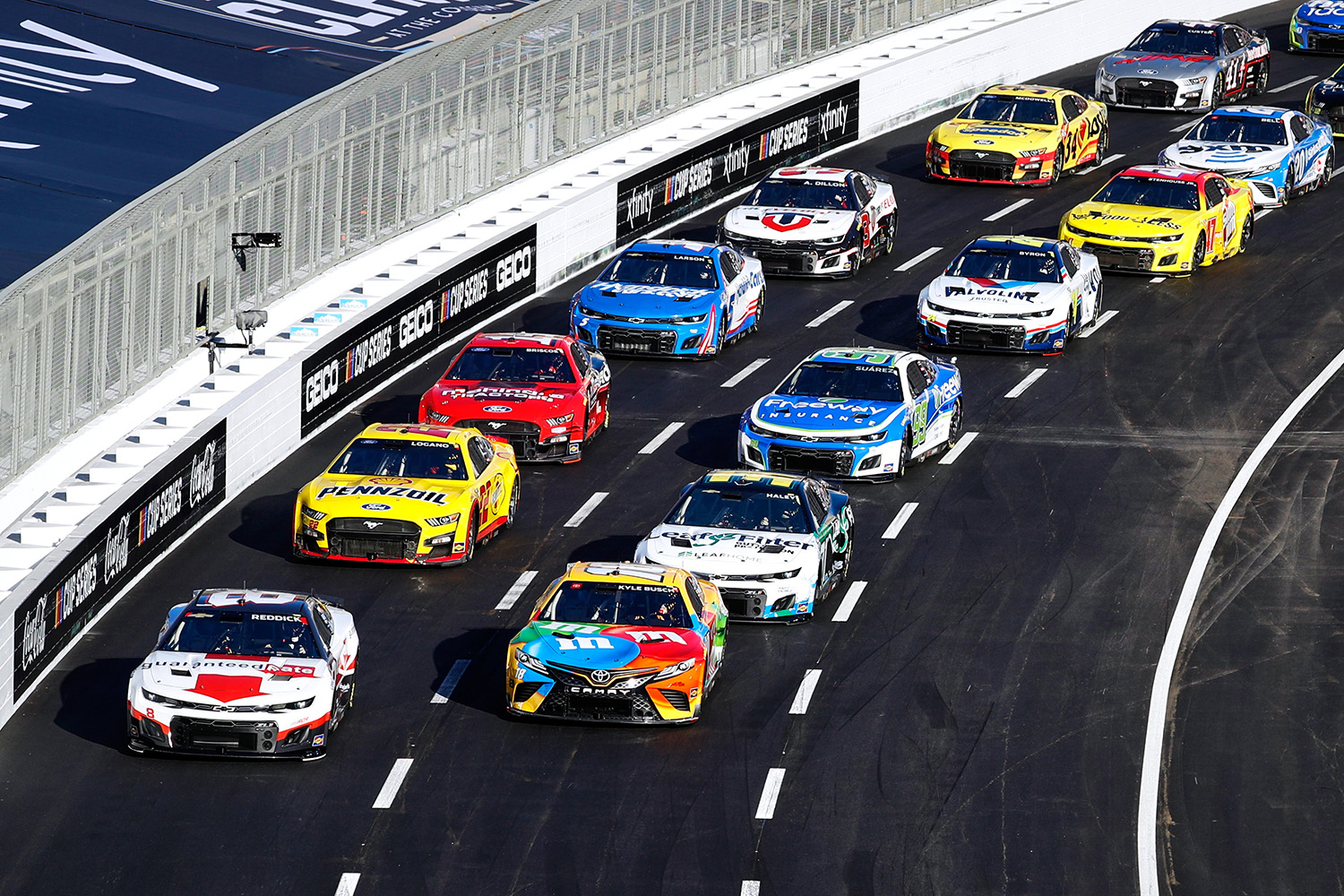 アメリカの自動車レース「NASCAR」のローリングスタート 〜 画像1