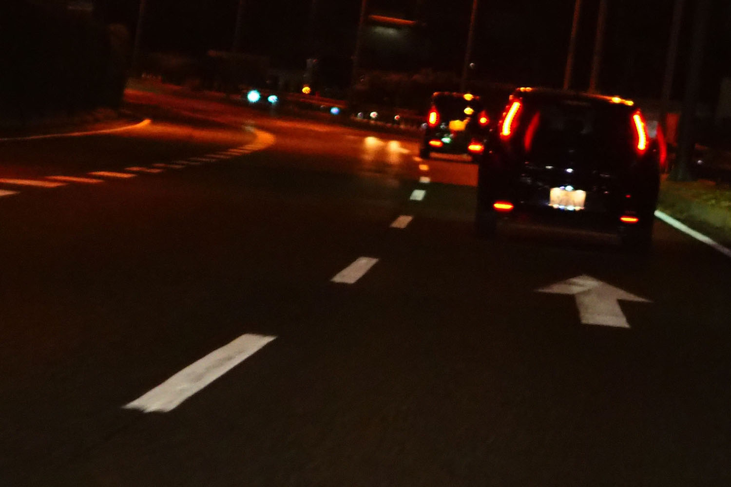 夜のドライブのイメージ 〜 画像3