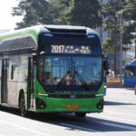 【画像】いまだディーゼルが主流の日本の路線バスは大丈夫か？　韓国のソウルで驚いた「電気自動車バス」の台頭 〜 画像3