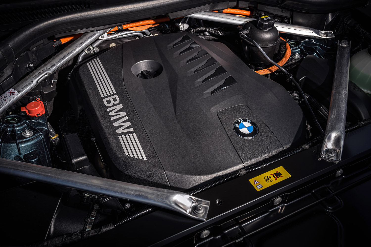 BMW X５にマイルドハイブリッド仕様とプラグインハイブリッドモデルが登場 〜 画像78