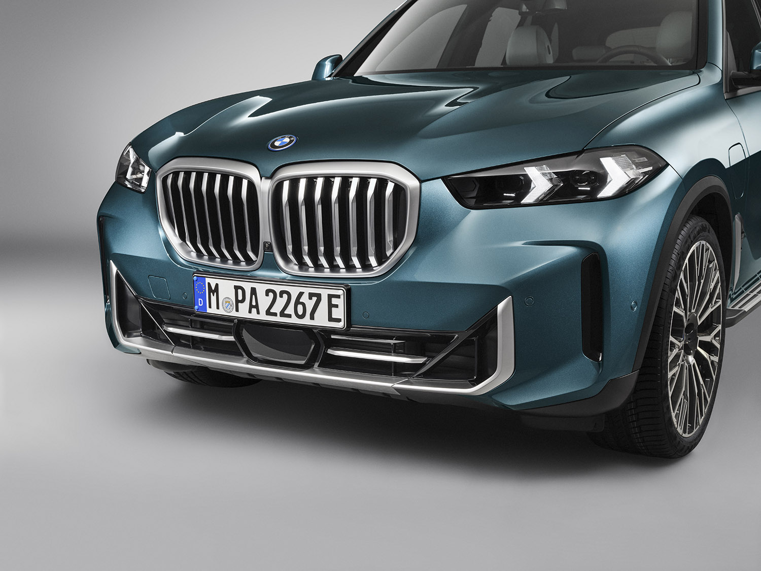 BMW X５にマイルドハイブリッド仕様とプラグインハイブリッドモデルが登場 〜 画像81