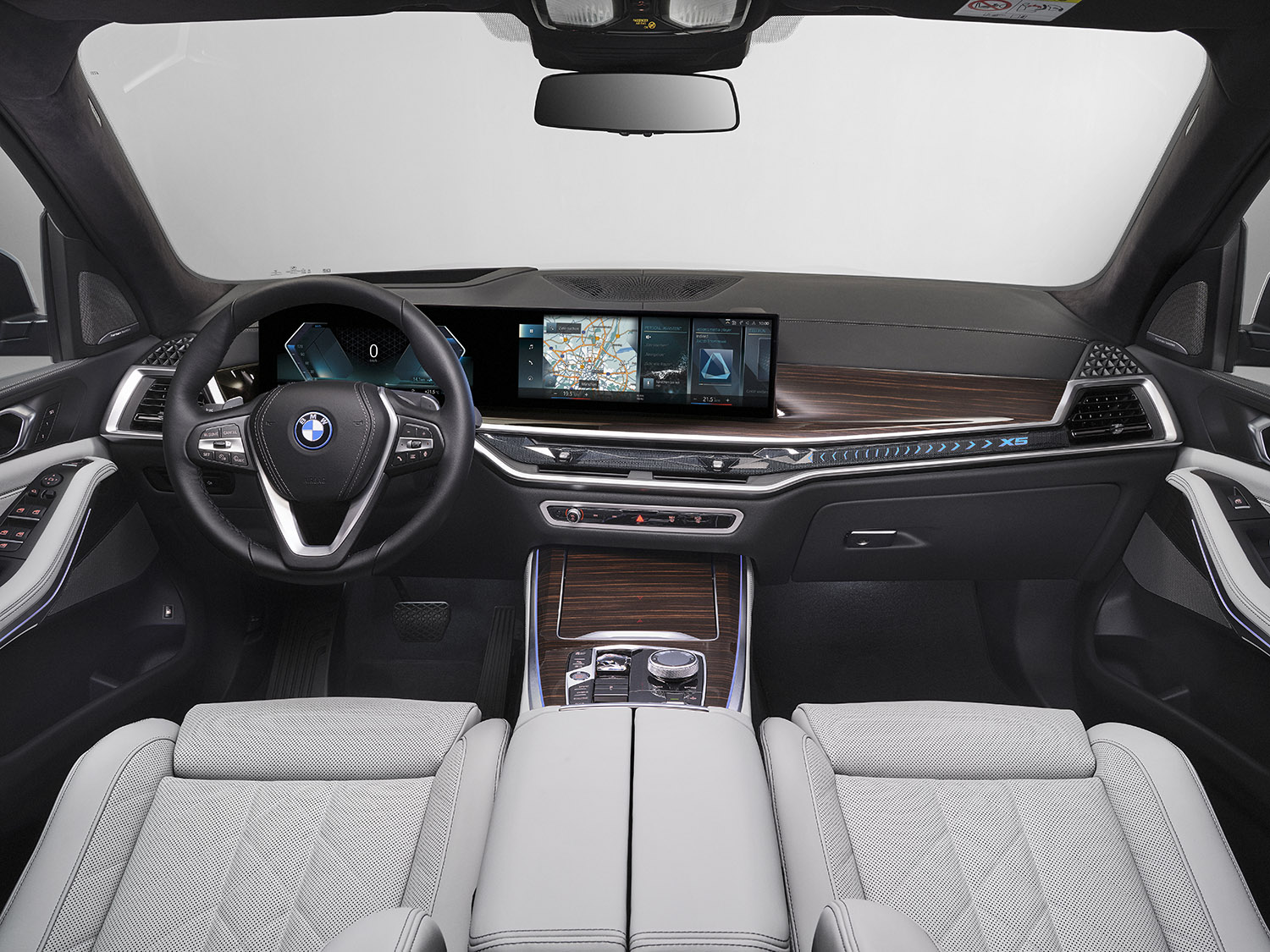 BMW X５にマイルドハイブリッド仕様とプラグインハイブリッドモデルが登場 〜 画像90