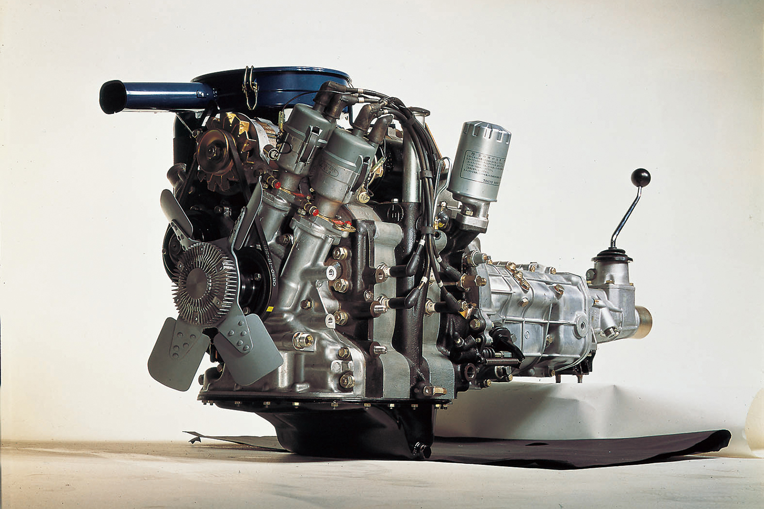 マツダ・ファミリアクーペのロータリーエンジン