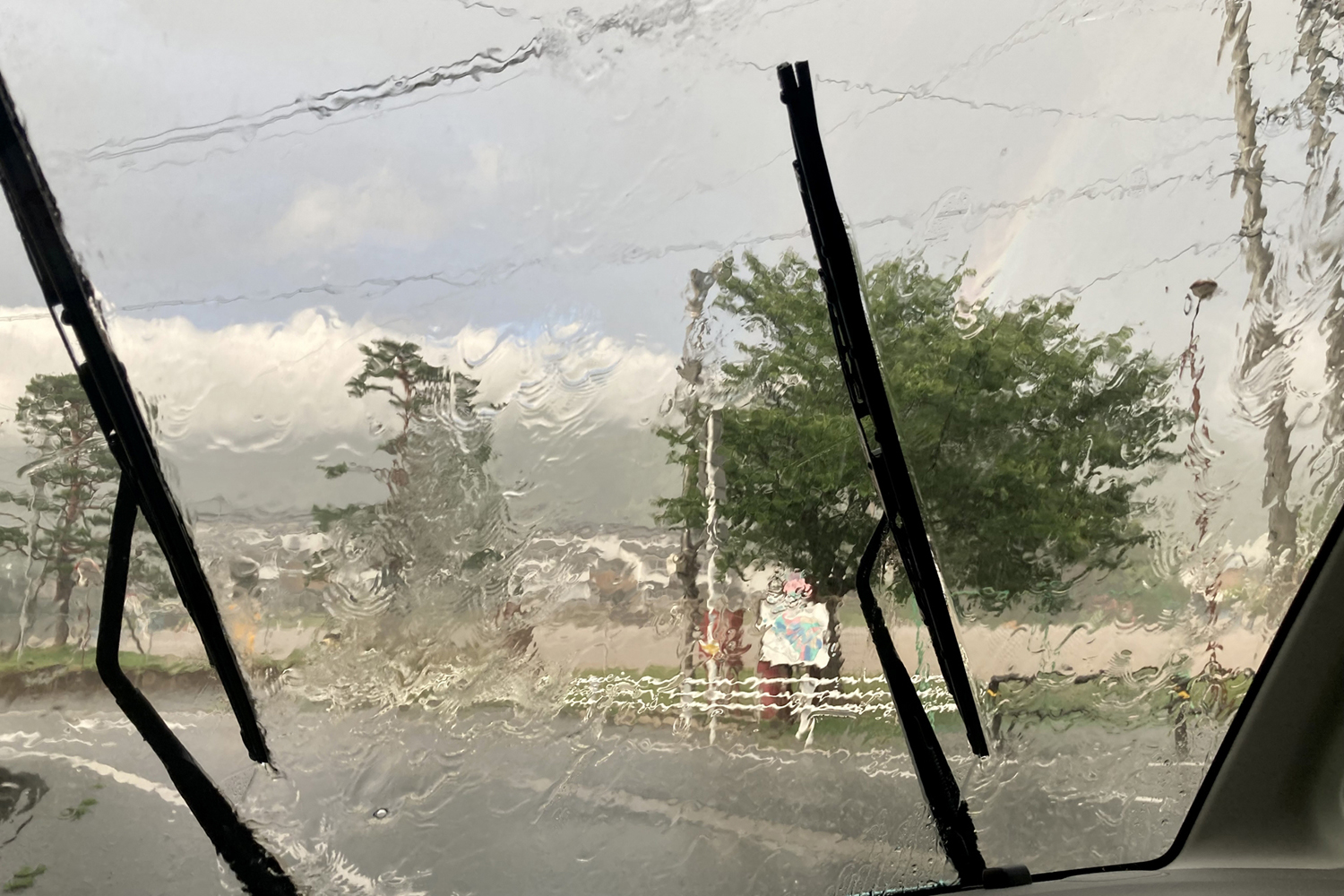 ゲリラ豪雨のイメージ01