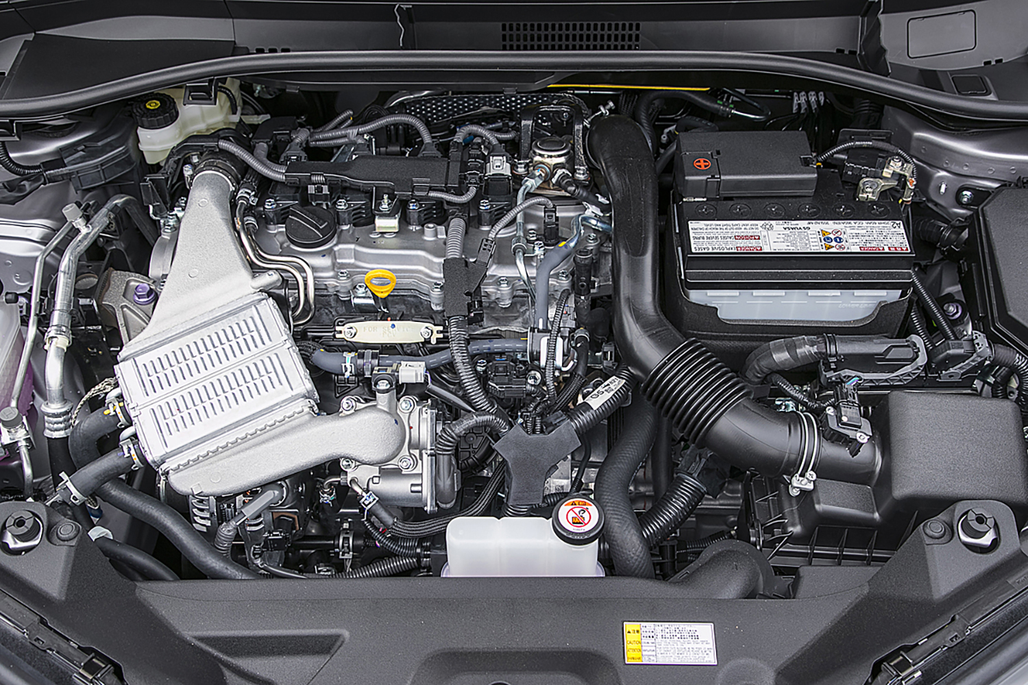 トヨタC-HRのエンジン