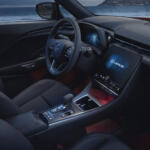 【画像】レクサスが発表した新しい小さな高級車の存在感がスゴい！　「ユニファイドスピンドルグリル」採用のコンパクトSUV「LBX」を初公開 〜 画像81