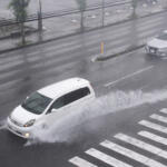 【画像】記録的豪雨のあとに「激安中古車」を見かけたら要注意！　「水没車」が流通している可能性があった 〜 画像2