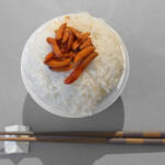 【画像】電気自動車なら米も炊けるぞっ！　ってわけでEVならではの旅の楽しみ方を提案！　WEB CARTOP編集部員が大阪→東京出張の間にSA・PAで「ご飯に合うおかず」を探して実食してみた 〜 画像31