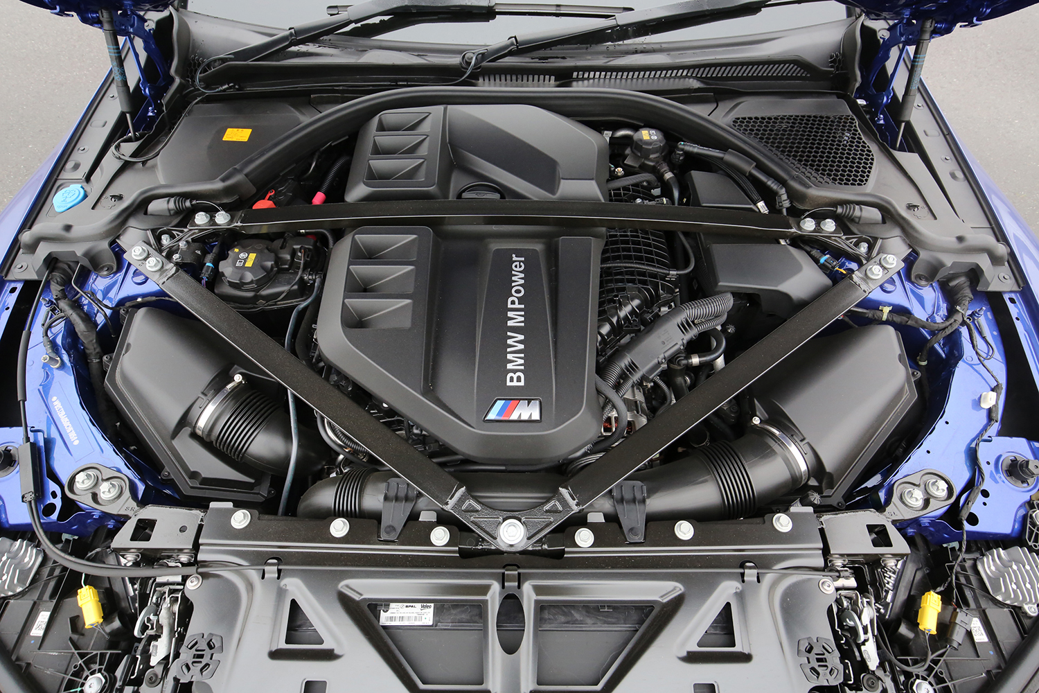 BMW M4カブリオレエンジン