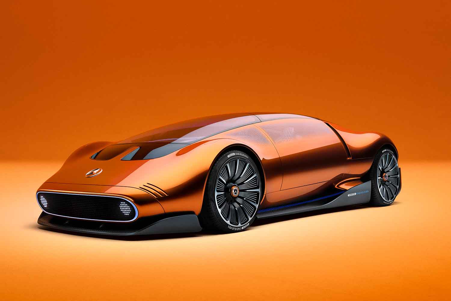 オレンジのボディカラーが眩しいメルセデス・ベンツのコンセプトカー「ヴィジョン・ワン・イレブン」の凄さを解説