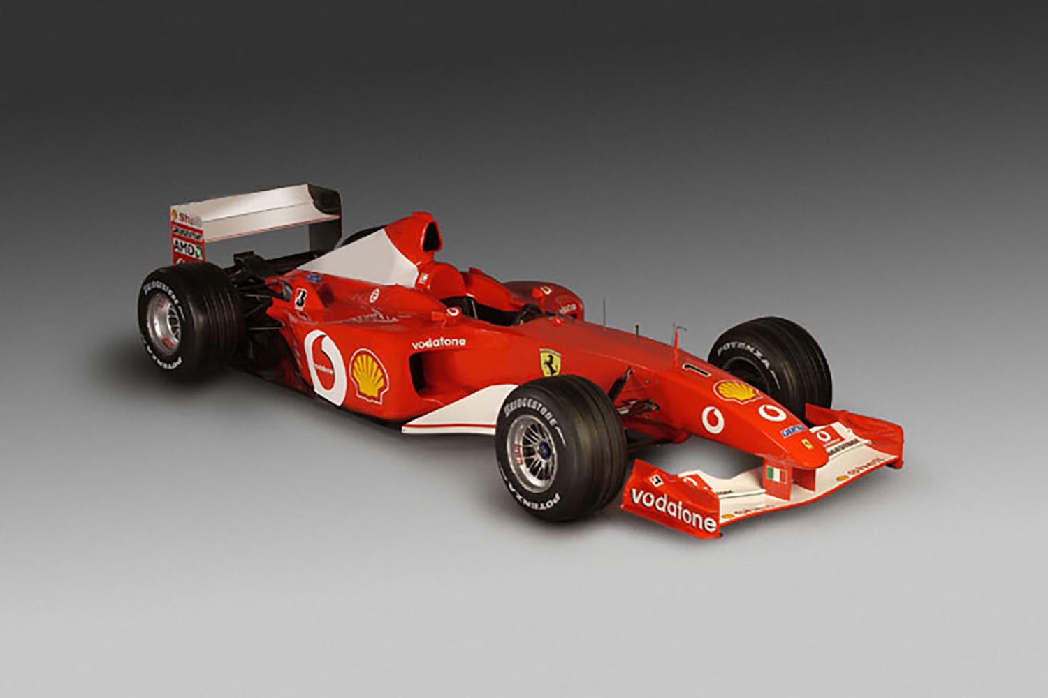 フェラーリF2004のフロントスタイリング