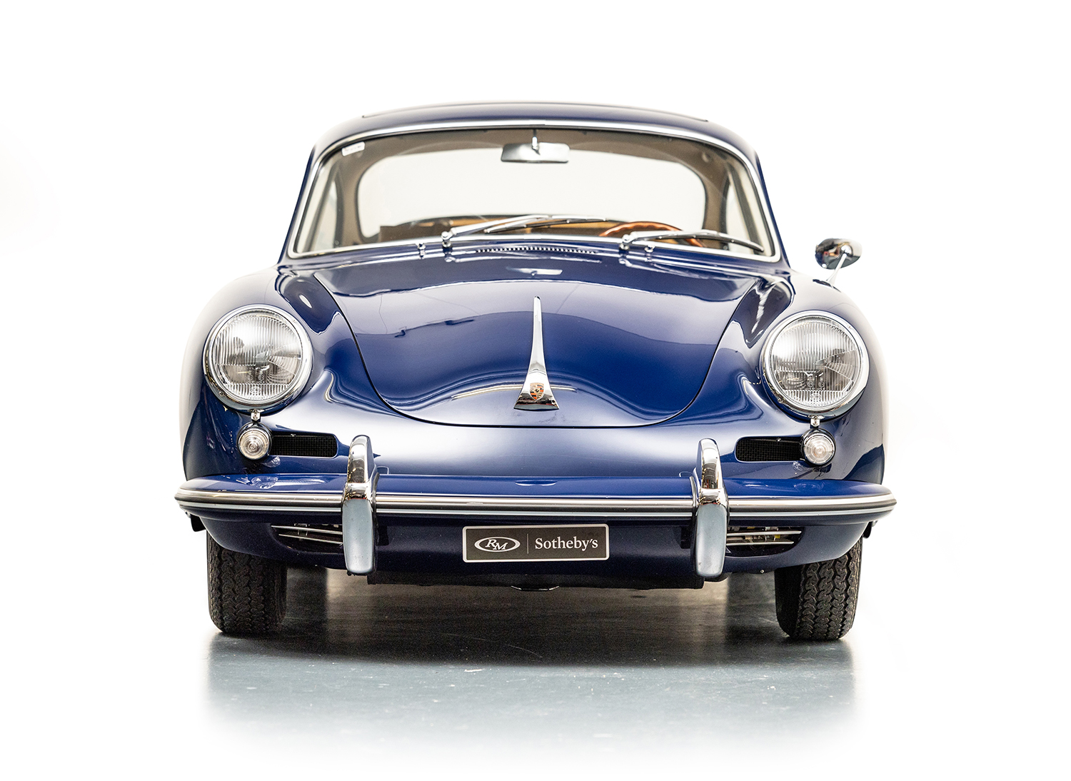 1963-Porsche-356-B-Carrera-2–Sunroof–Coupe-by-Reutter1347825_ 〜 画像9