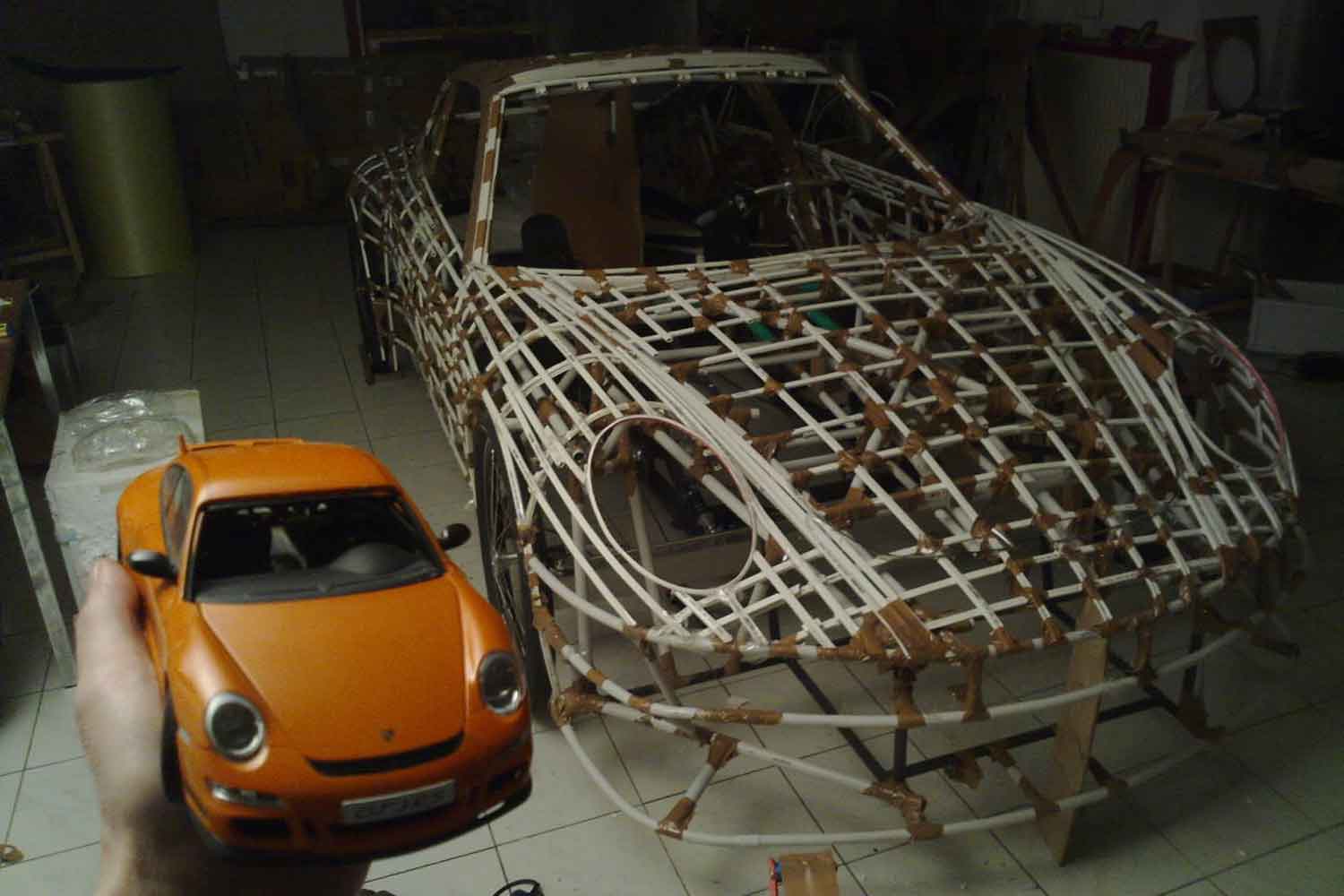 「フェルディナンドGT3 RS」の製作過程