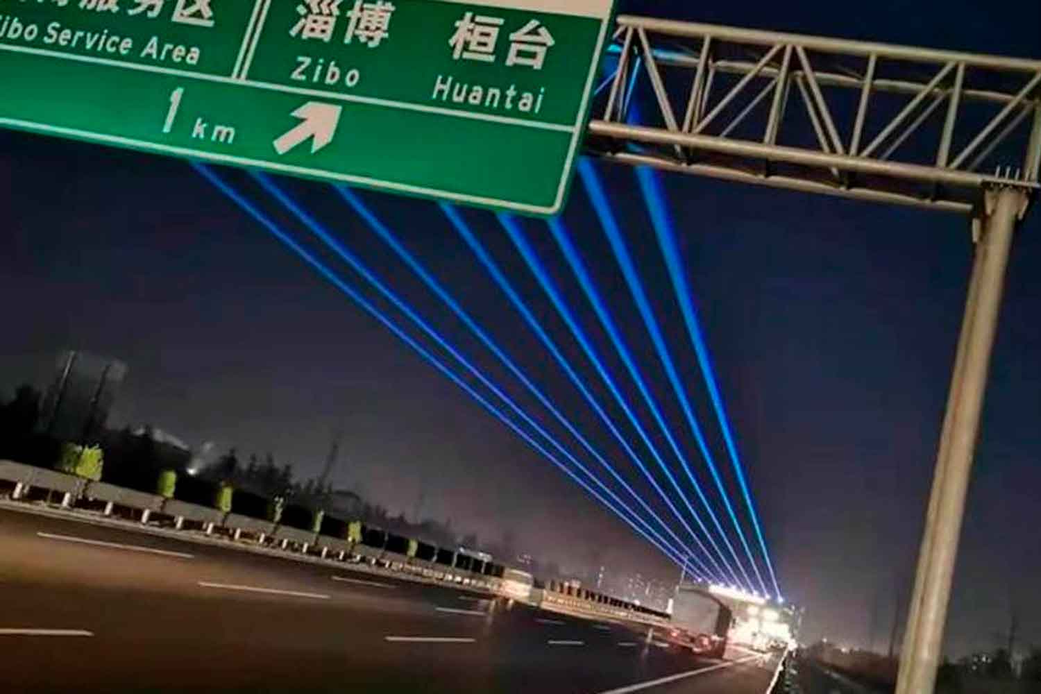 中国のハチャメチャ道路事情がカオスすぎた 〜 画像2