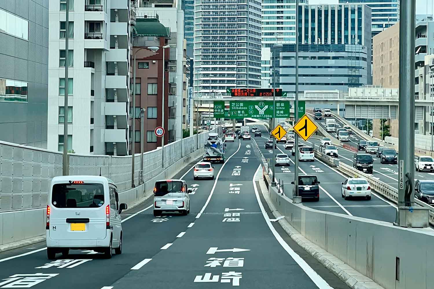 首都高の浜崎橋JCTのイメージ写真 〜 画像1