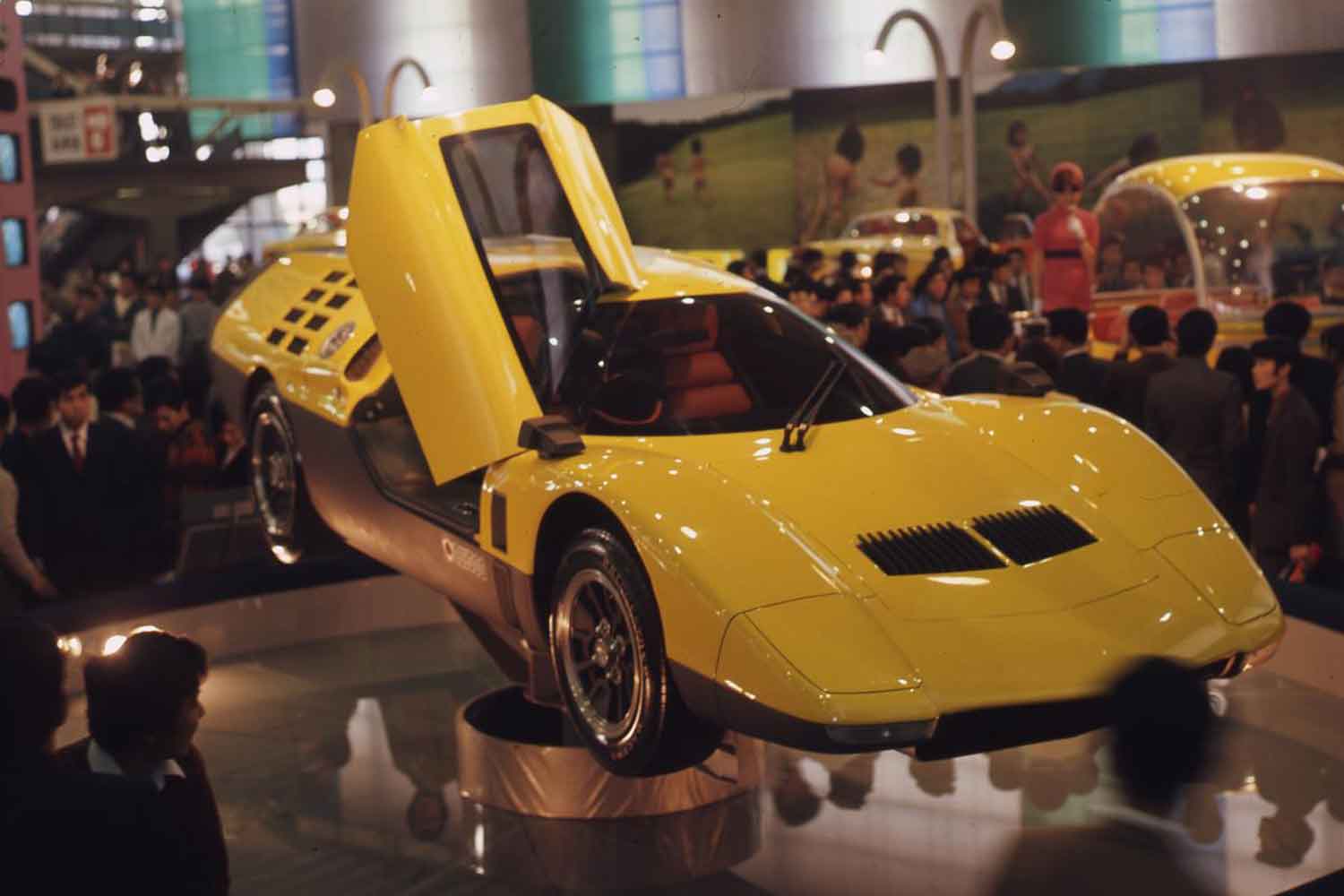 きっとマツダRX500はスーパーカーではなくレーシングカーのコンセプトカーだったはず 〜 画像4