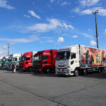 【画像】サーキットを巨大トラックが疾走!! 　ジャパントラックショー in FSW 2023に圧倒される 〜 画像60