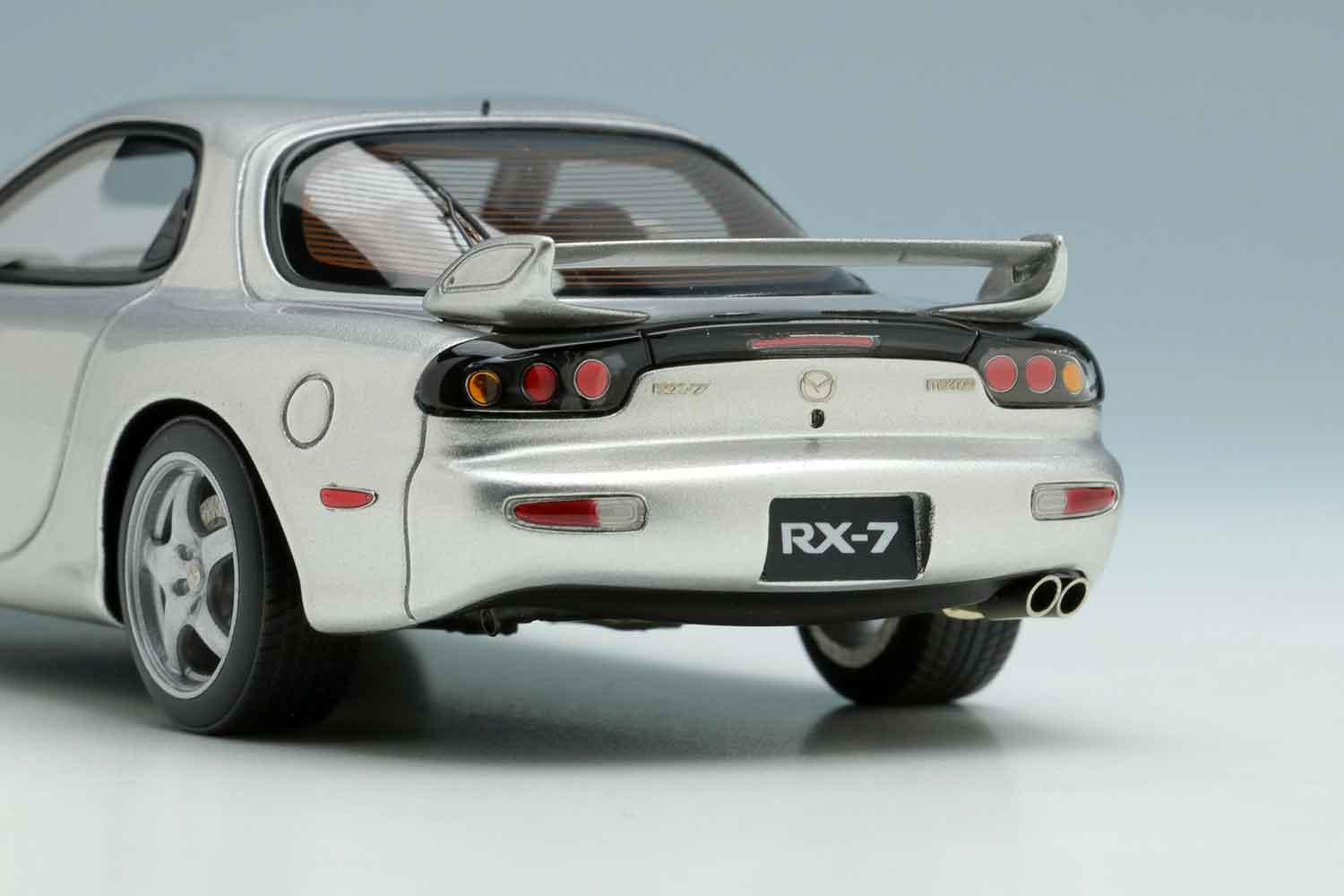 ロータリーエンジン搭載の名車「FD型RX-7」のモデル化が相次いでいるのはなぜ？ 〜 画像31