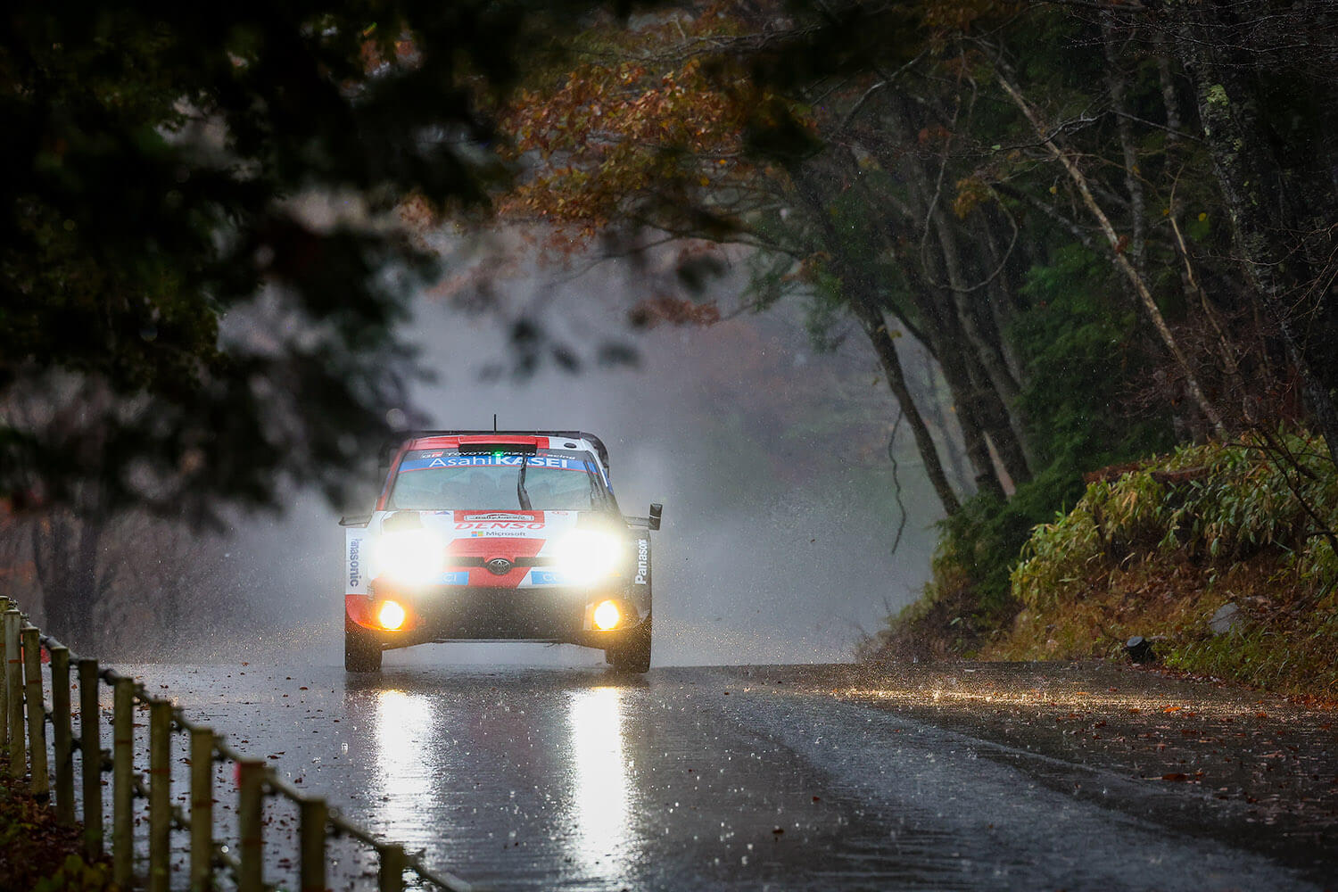 WRC第13戦「フォーラムエイト・ラリージャパン2023」の２日目は大波乱 〜 画像32