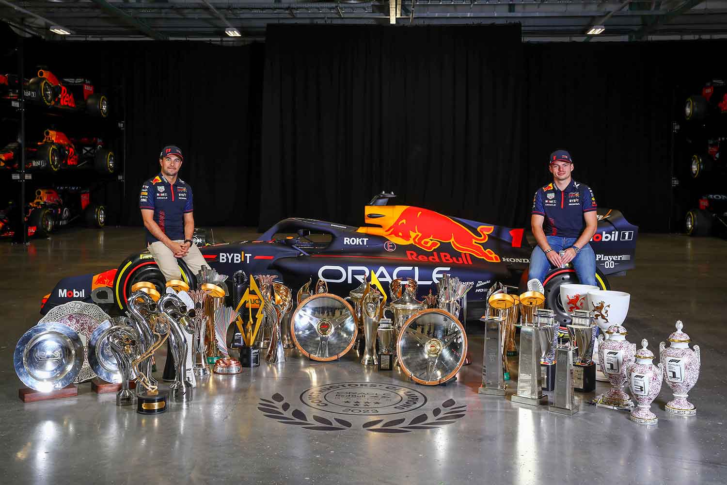 Oracle Red Bull Racingのセルジオ・ペレス選手とマックス・フェルスタッペン選手