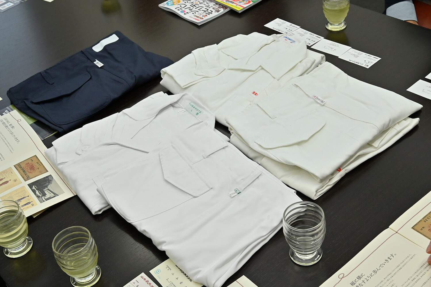 山本被服がホンダに納入する白い作業着 〜 画像3