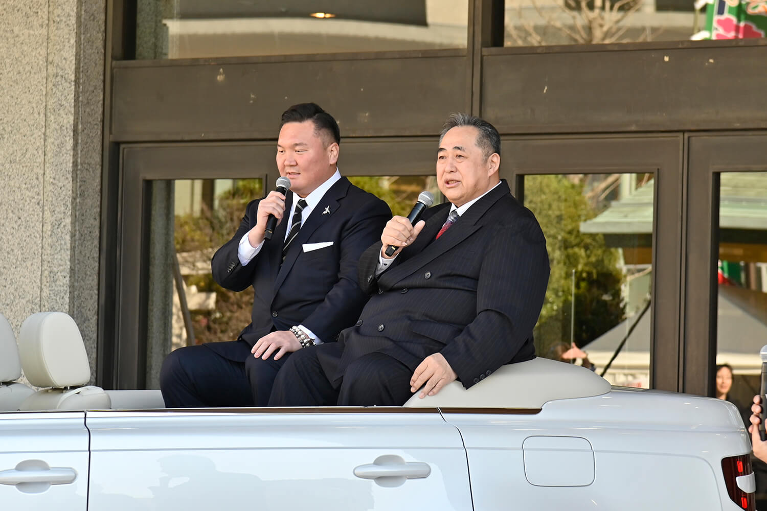 日本相撲協会100周年を記念したパレードカーの新型センチュリー初公開 〜 画像4