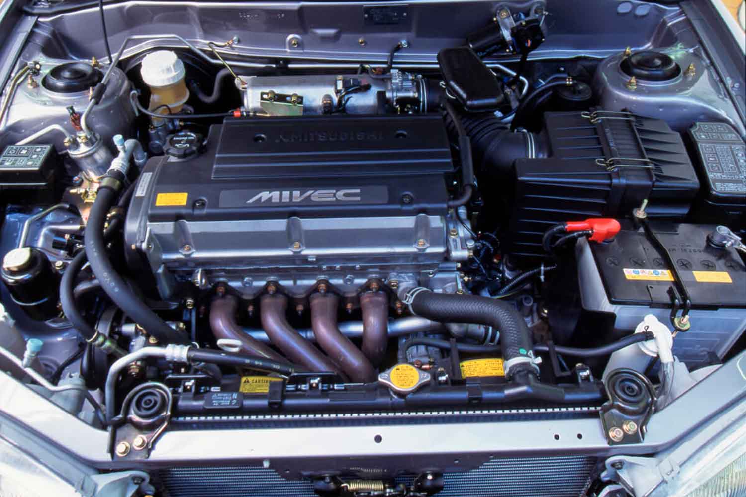 三菱ミラージュの1.6リッター MIVECエンジン