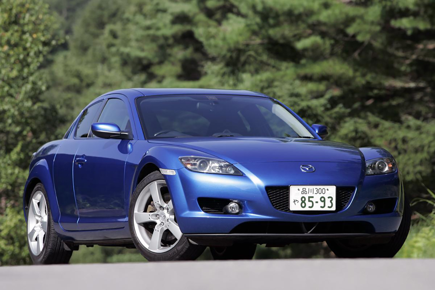 RX-8のフロントビュー 〜 画像1